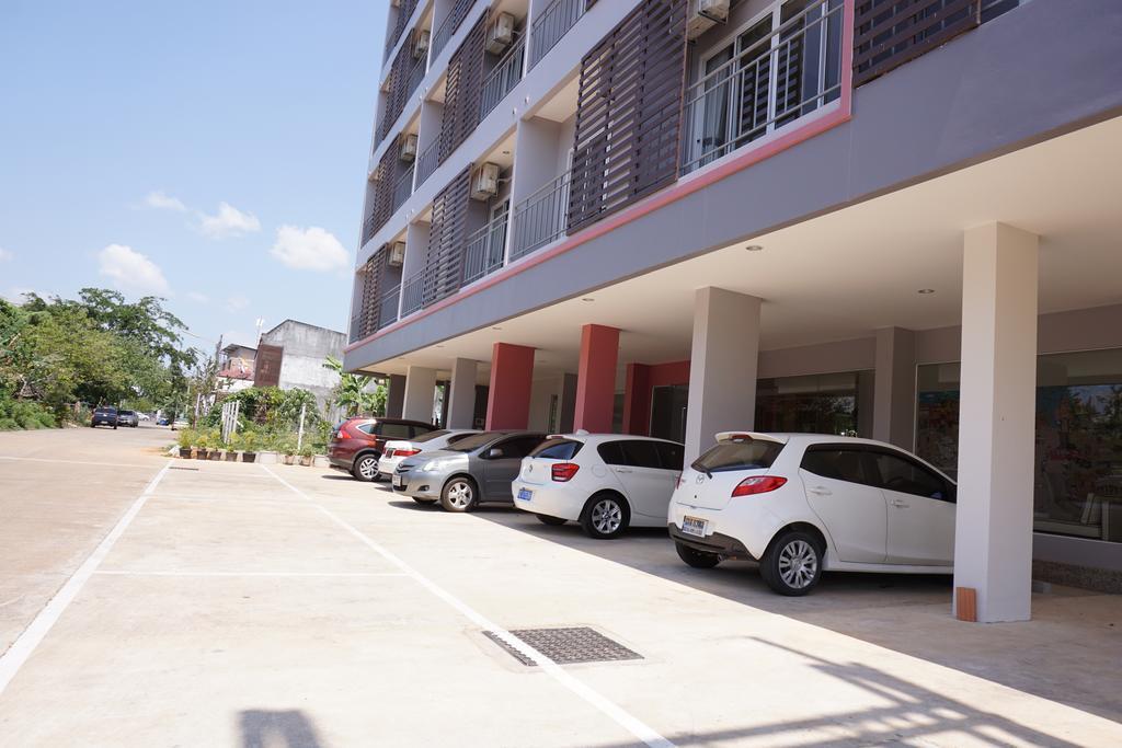 Chompu Nakarin Apartment Trang Εξωτερικό φωτογραφία