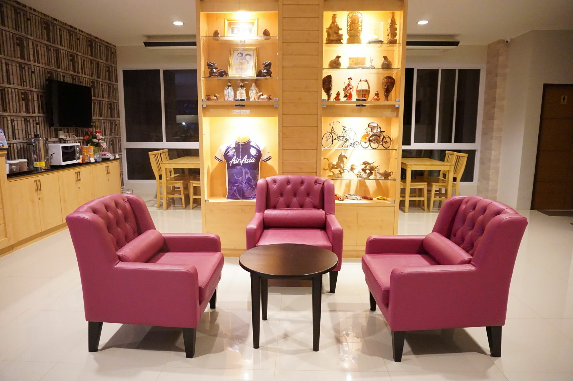 Chompu Nakarin Apartment Trang Εξωτερικό φωτογραφία